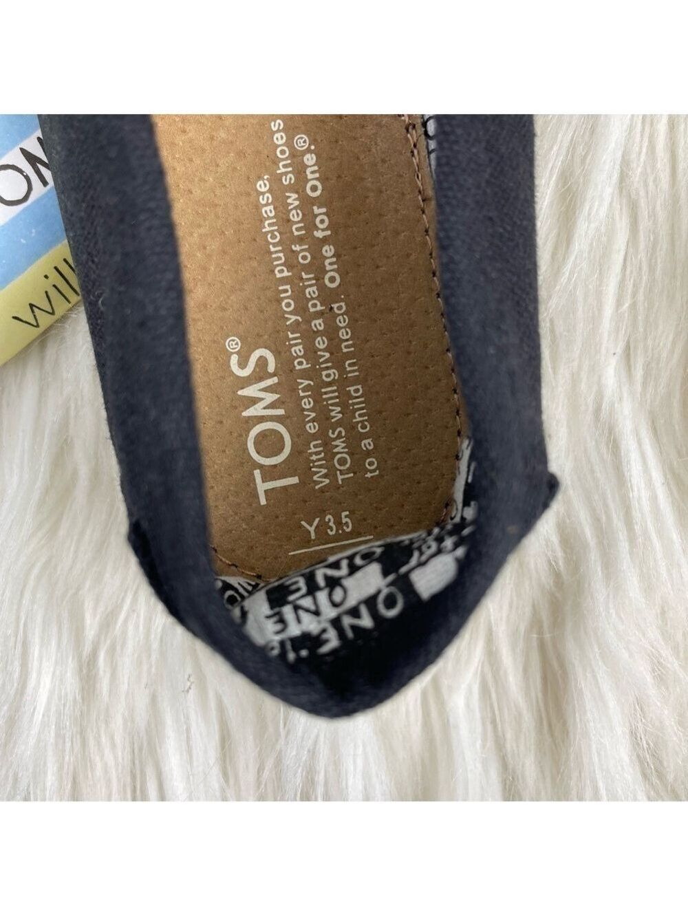 Kids Toms Unisex Black Slip On Classic Canvas 3.5 Y - Picture 5 of 8